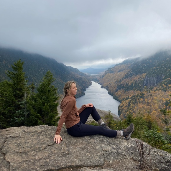 Meet your Posher, Zoe - Picture 1 of 1